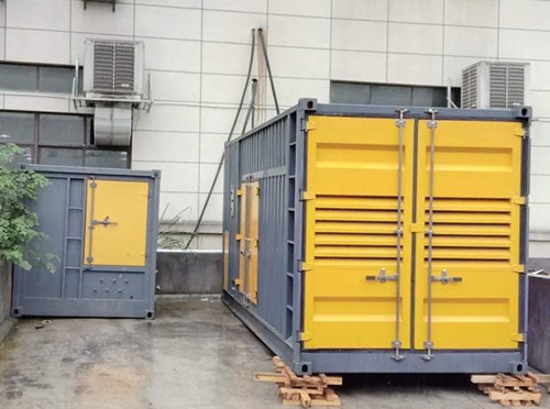 重庆发电机空气滤清器多久更换一次比较好？